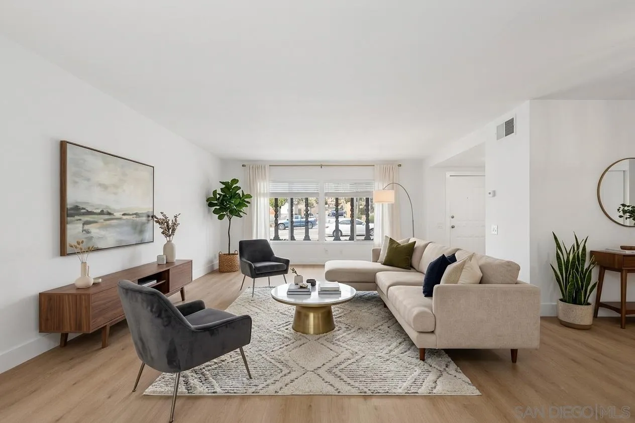 https://cdn.realtyfeed.com/cdn/127/260021197/fc83e0f15eac2d3a324d05ee90907385.webp