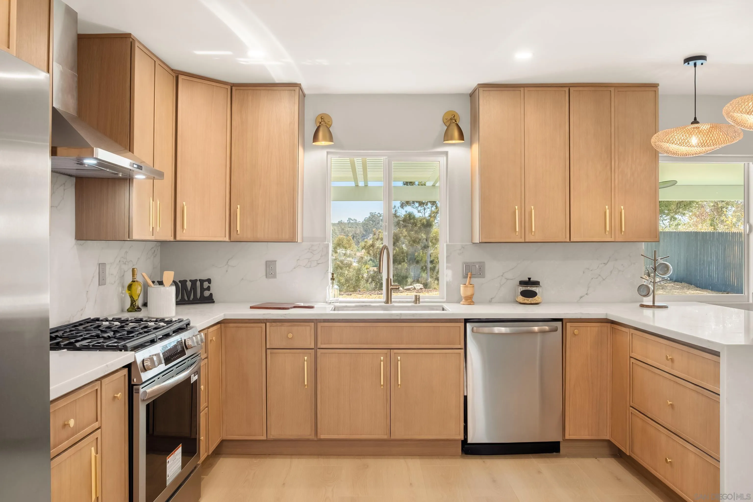 https://cdn.realtyfeed.com/cdn/127/260021199/d0fbe9e67ccb476a244dcd442e5c9635.webp