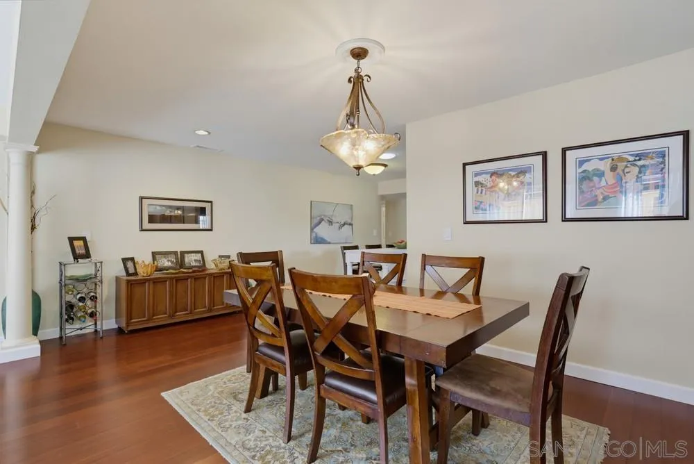 https://cdn.realtyfeed.com/cdn/127/260021200/40fc25d3f36ac58beff3355c22d7203d.webp
