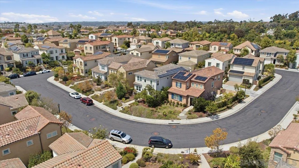 https://cdn.realtyfeed.com/cdn/127/260021202/5d746243ff4c4ffa9a6cc97defdfa7de.webp