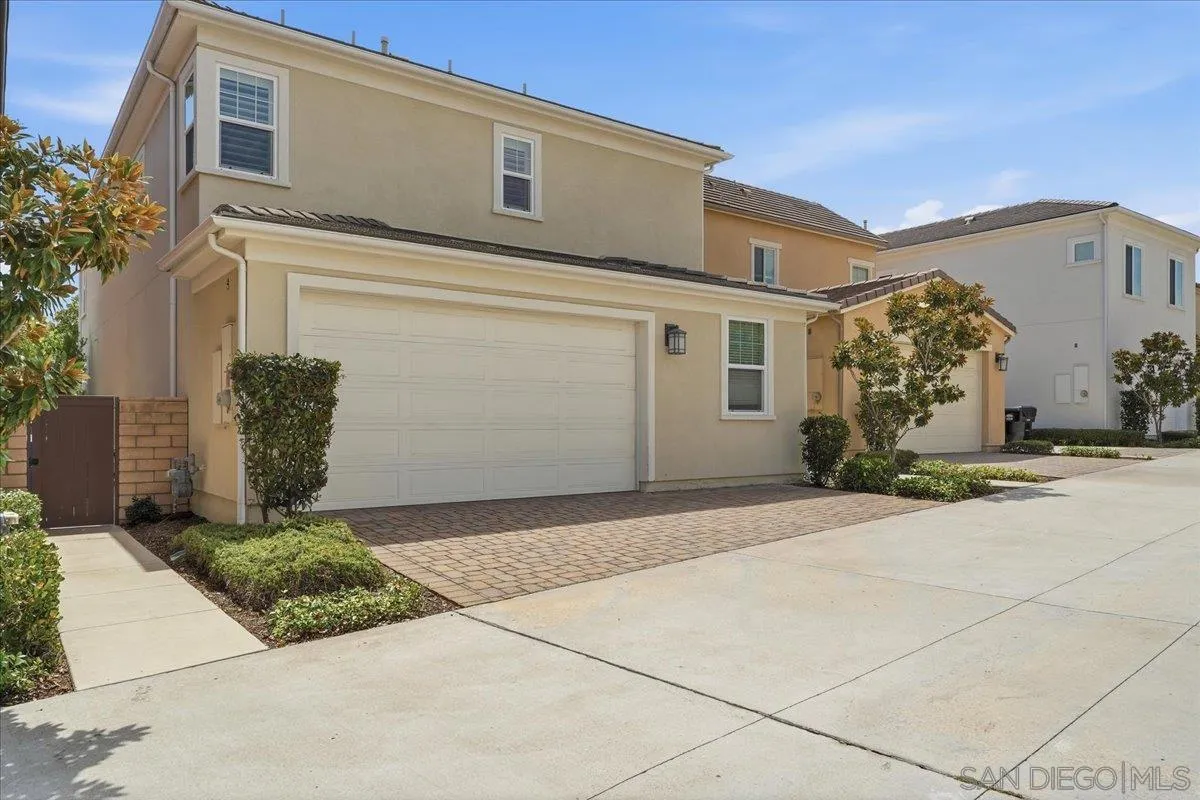https://cdn.realtyfeed.com/cdn/127/260021202/829d7087b2963d8536c9fd2ca237e9c3.webp