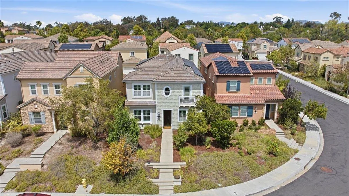 https://cdn.realtyfeed.com/cdn/127/260021202/cce356958ca2e2bdff5c3540ea3c1eb8.webp