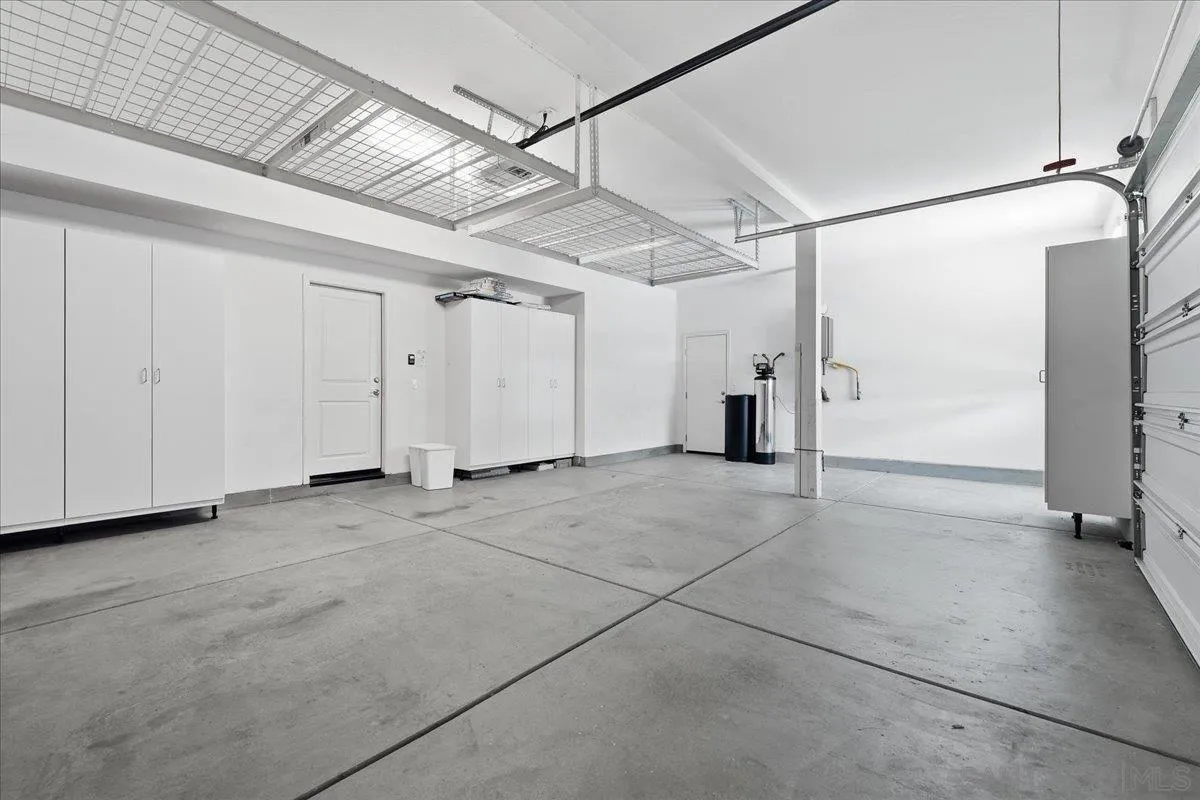 https://cdn.realtyfeed.com/cdn/127/260021202/ddf465c5e03f9dac8512425432b9cfe1.webp