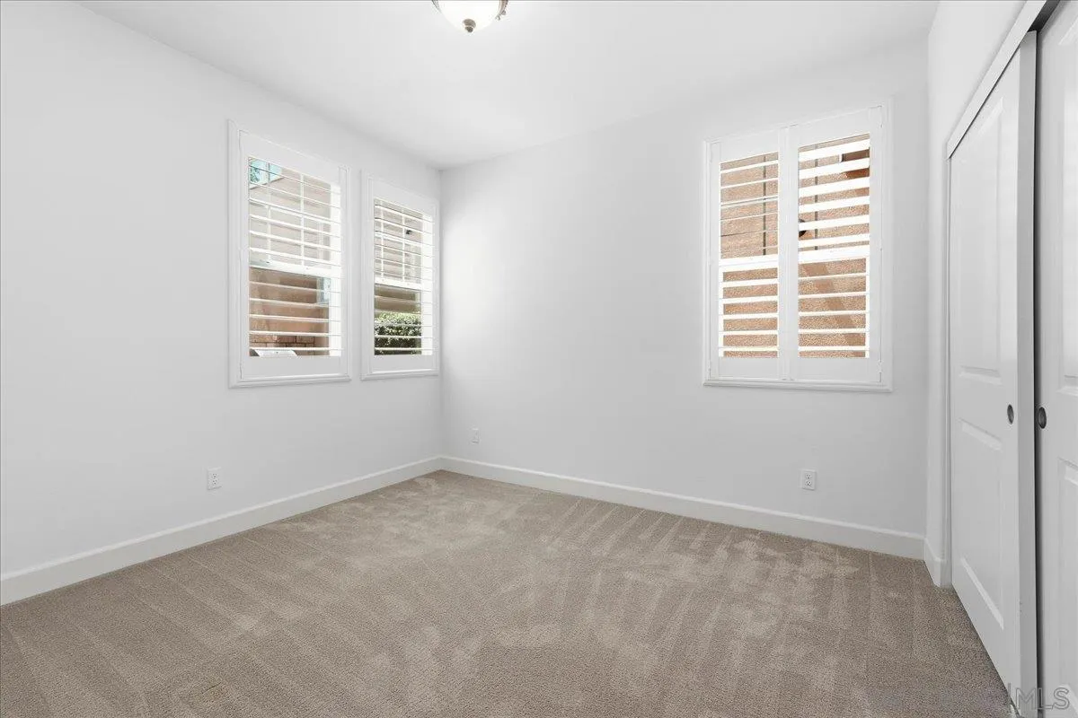 https://cdn.realtyfeed.com/cdn/127/260021202/f80285278f16c67f492f9fd383f3d562.webp