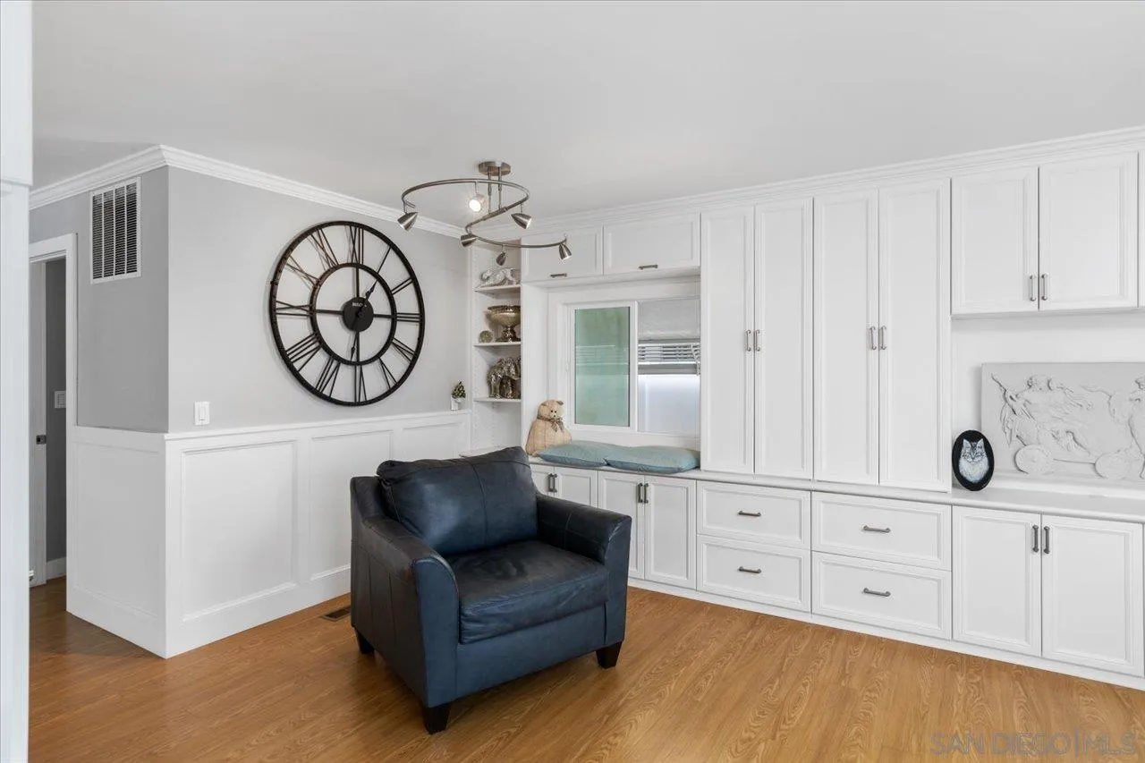 https://cdn.realtyfeed.com/cdn/127/260021205/0eb221e55dbea78d94a11c77f64f18ee.webp