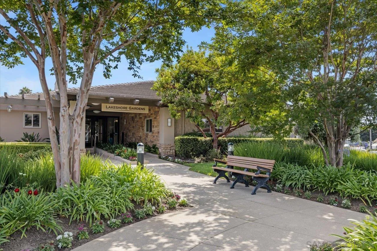 https://cdn.realtyfeed.com/cdn/127/260021205/1c4674e78ef14367baf07b8ba6fa3efb.webp
