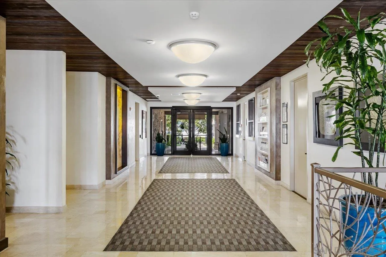 https://cdn.realtyfeed.com/cdn/127/260021205/a9e0440330328c6c40ce5e7f8cd1f6a8.webp