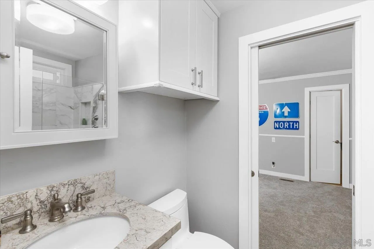 https://cdn.realtyfeed.com/cdn/127/260021205/d2c6ac1b44bfc5f2959a8b27db0d89f3.webp