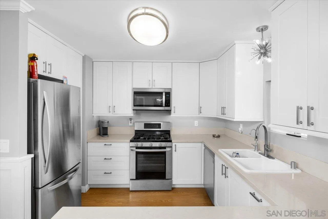 https://cdn.realtyfeed.com/cdn/127/260021205/dac687f73764f057648d1ef294deee77.webp