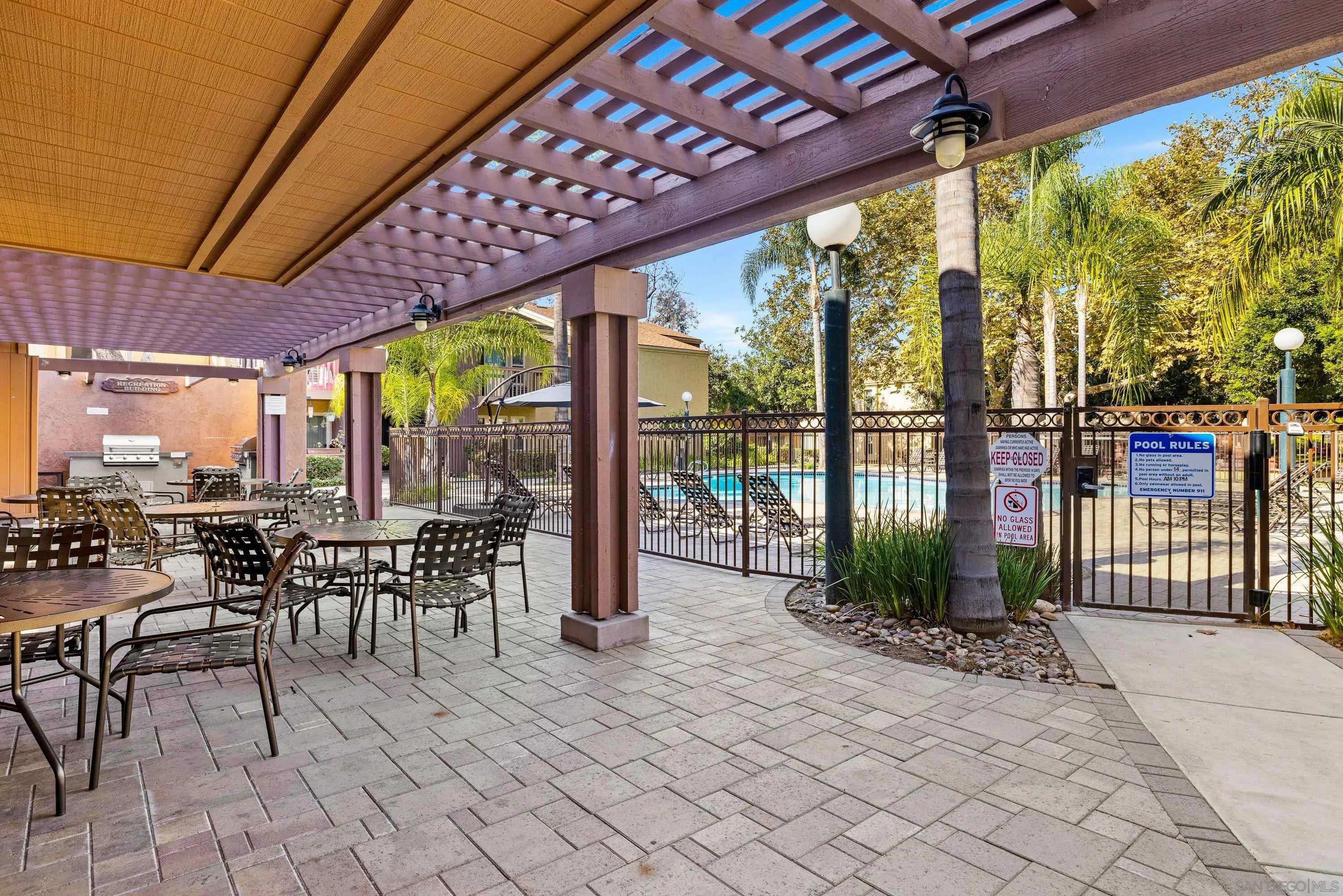 https://cdn.realtyfeed.com/cdn/127/260021207/5eb422835b33eced2dd2217863893d47.webp