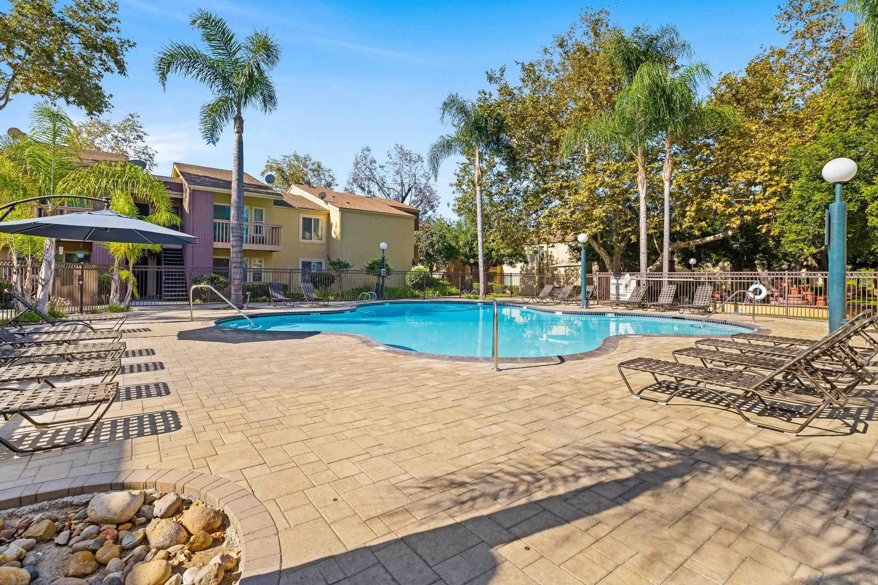 https://cdn.realtyfeed.com/cdn/127/260021207/f25f1a7ef0f43f6f040175d77d5c1d28.webp
