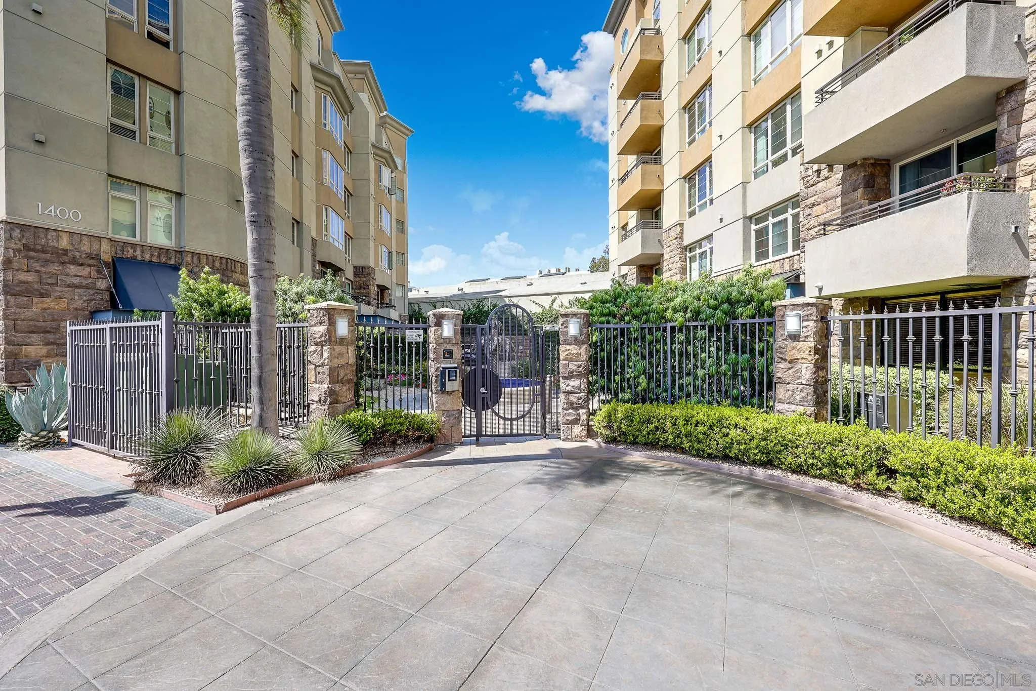 https://cdn.realtyfeed.com/cdn/127/260021208/d4cd72787386e6628a845f95e96eb464.webp