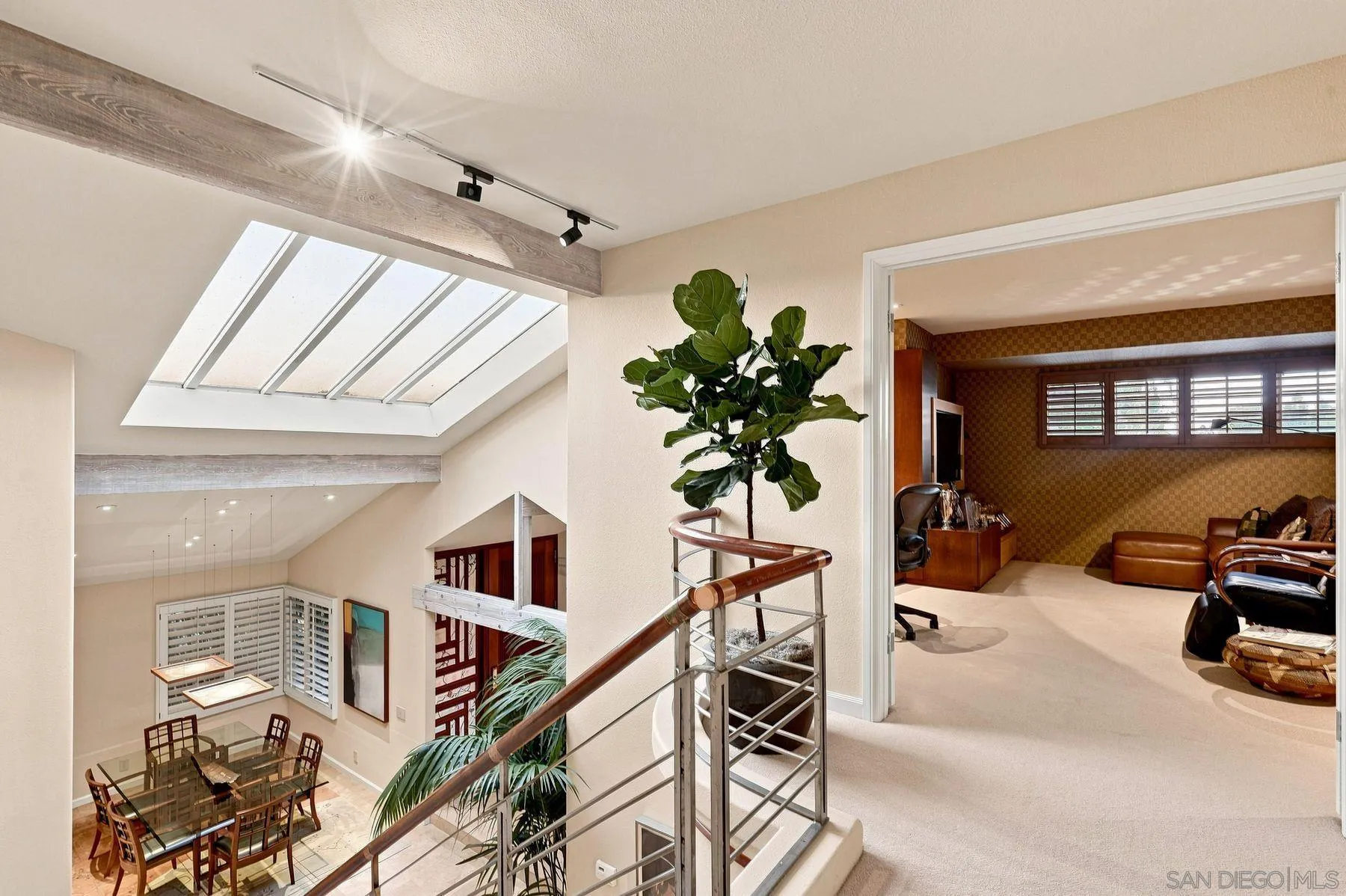 https://cdn.realtyfeed.com/cdn/127/260021210/0c06f5571d29eb9d3c92c98fea4a6e26.webp
