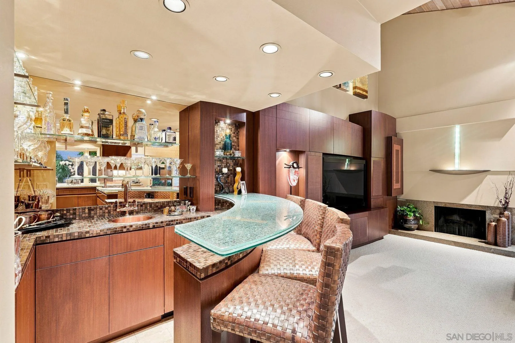 https://cdn.realtyfeed.com/cdn/127/260021210/260bdfb59b75322e84cb0ff14cc92398.webp