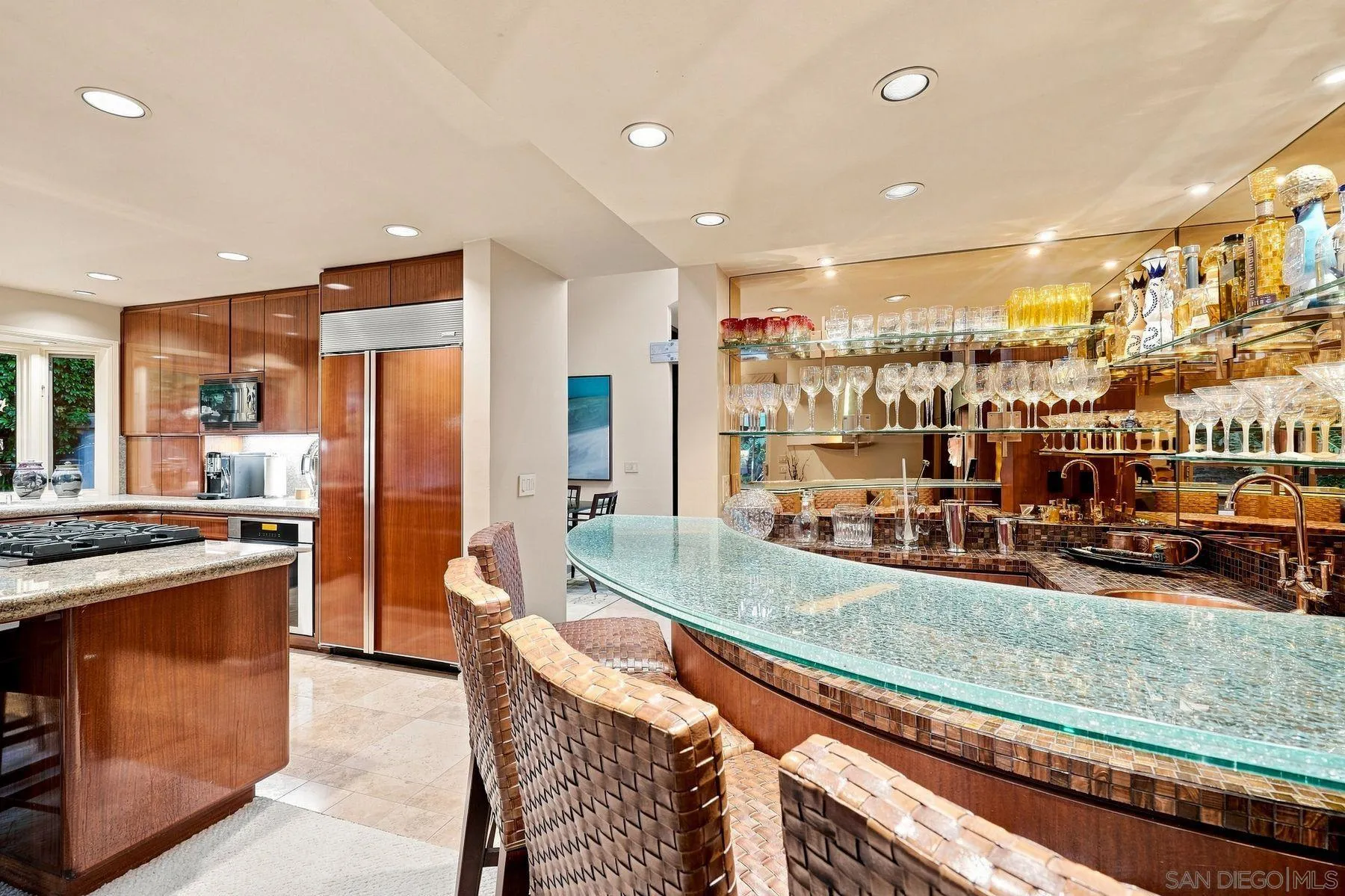 https://cdn.realtyfeed.com/cdn/127/260021210/32c63097961de2f983b64aad23d9aa6c.webp
