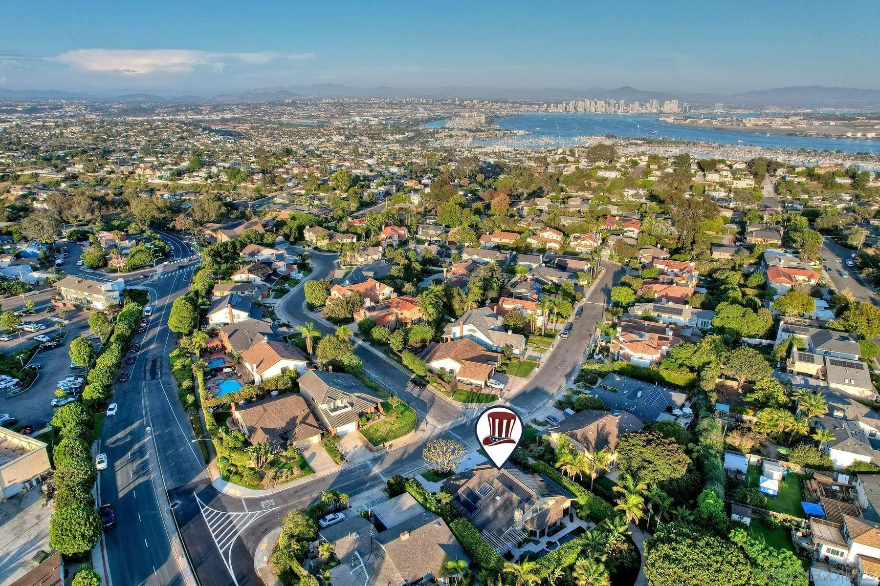 https://cdn.realtyfeed.com/cdn/127/260021210/6e2287f460ba7b87851ad3c3139187f5.webp