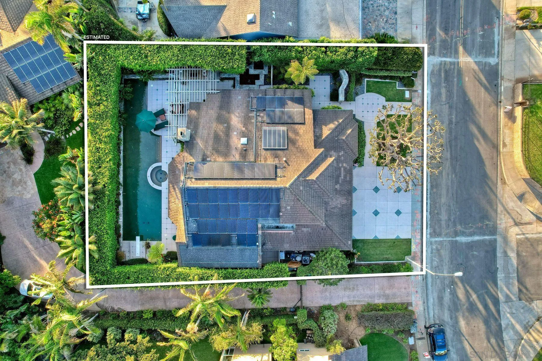 https://cdn.realtyfeed.com/cdn/127/260021210/82725a4957eeb99f46a65042c39cc41d.webp