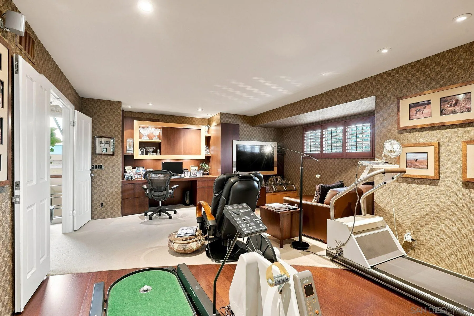 https://cdn.realtyfeed.com/cdn/127/260021210/8bed814f074f98c27fb12d7fce8129ea.webp