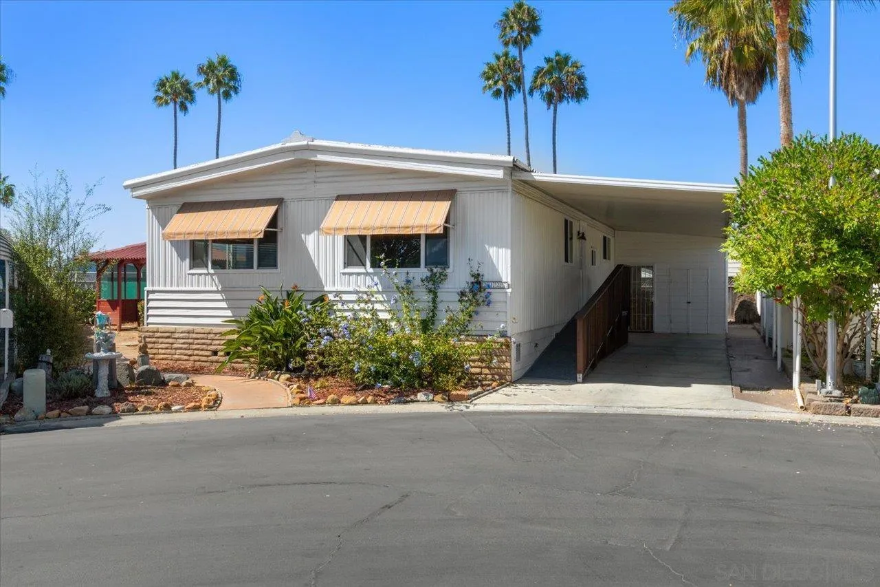 7127 Santa Barbara, Carlsbad, CA 92011 - Main photo, Carlsbad, CA