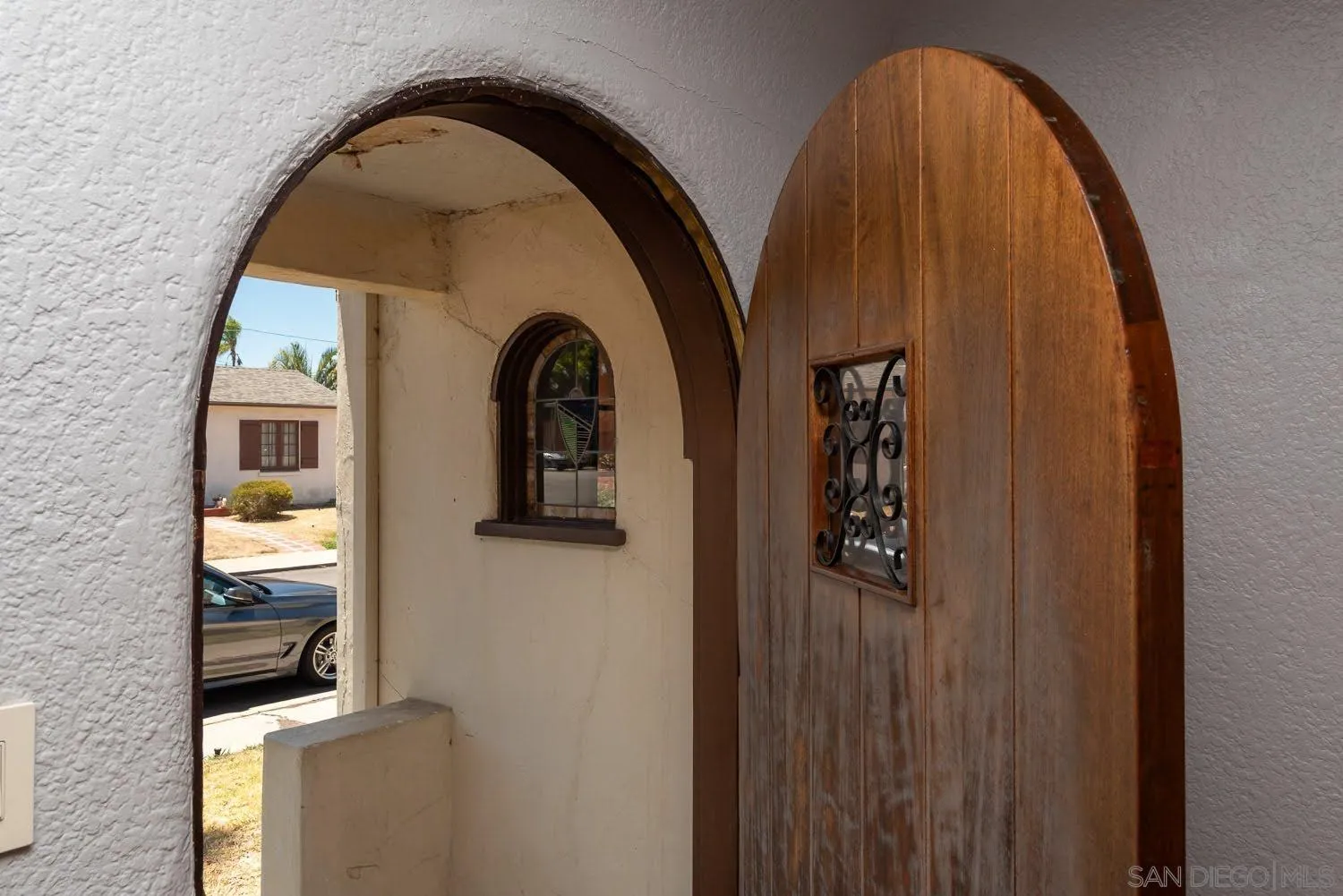 https://cdn.realtyfeed.com/cdn/127/260021214/2ba4b8cc50b20d2d1550ef975d59df45.webp