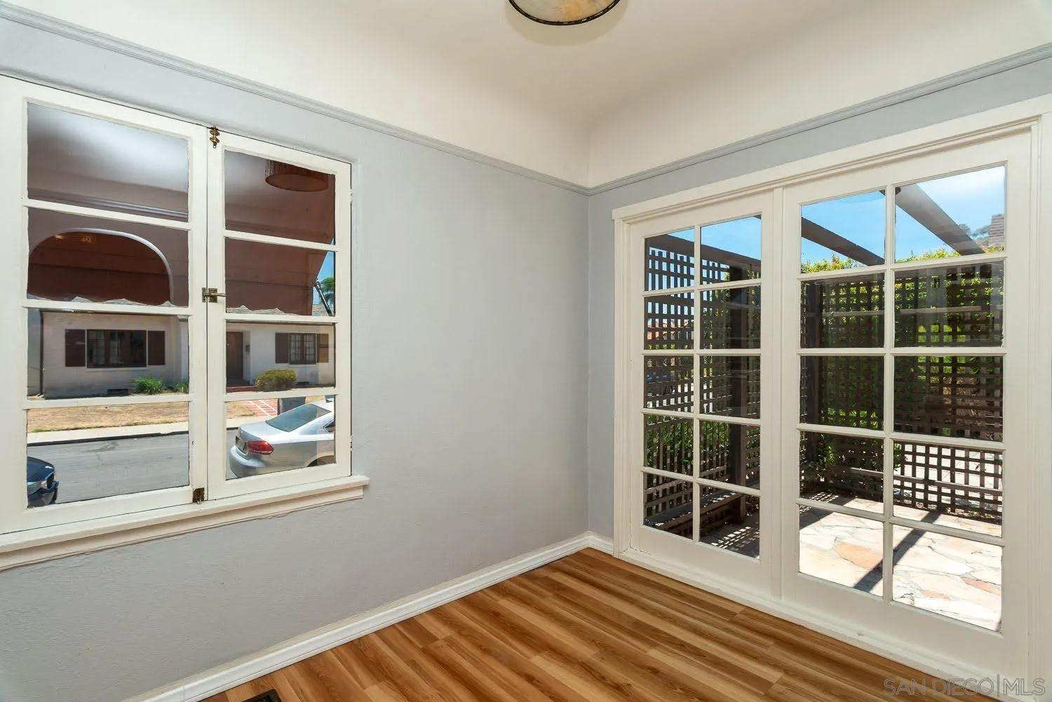 https://cdn.realtyfeed.com/cdn/127/260021214/96dd3dbd1a2c8408f938bbefb61e2649.webp