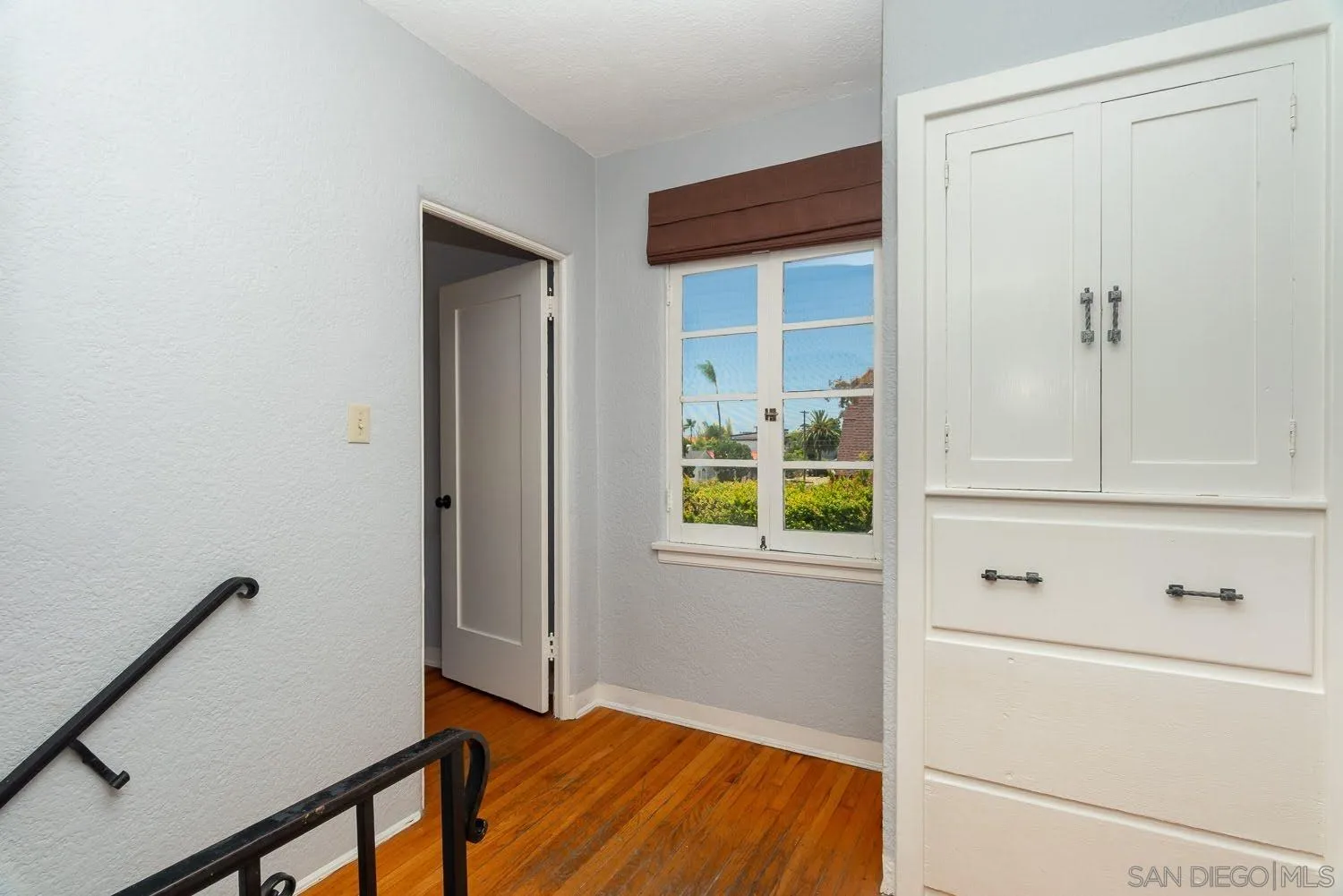 https://cdn.realtyfeed.com/cdn/127/260021214/e0114408596793bae9cc48bd68011c57.webp
