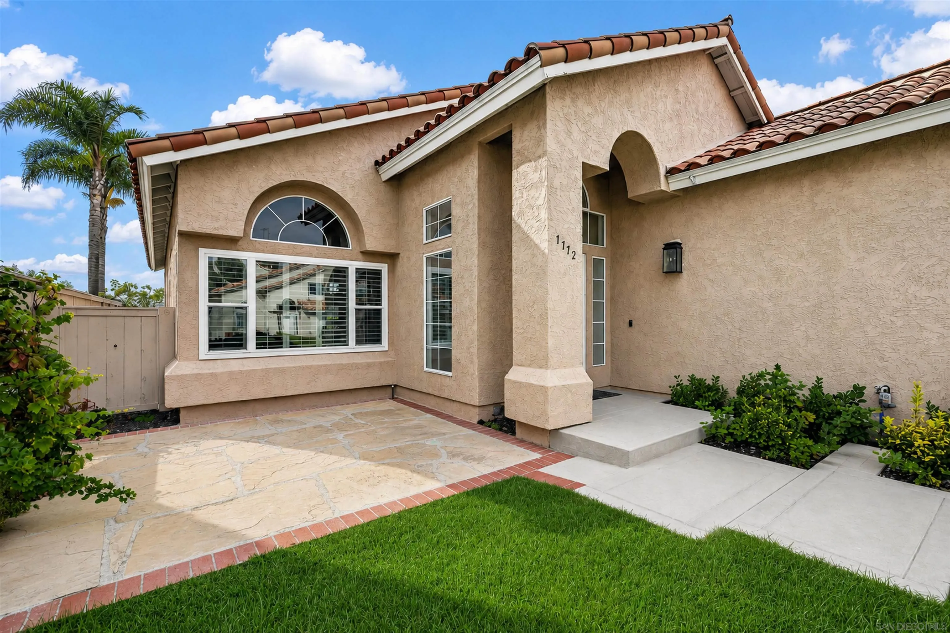 https://cdn.realtyfeed.com/cdn/127/260021215/300c959eaf850c09f9e8fe0f0e91c8e7.webp