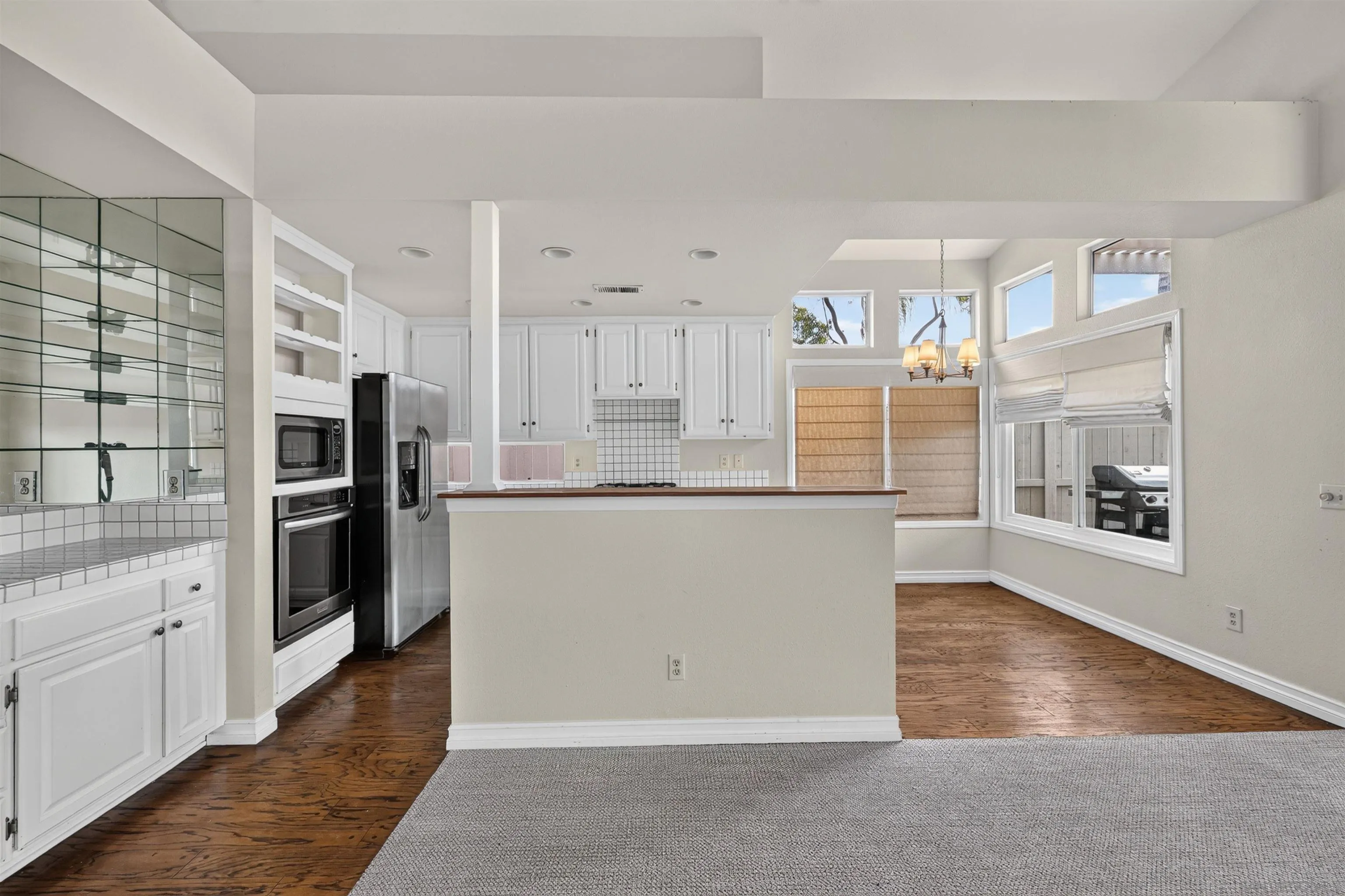 https://cdn.realtyfeed.com/cdn/127/260021215/535725beeed261e51b296ee6d17fc0c9.webp