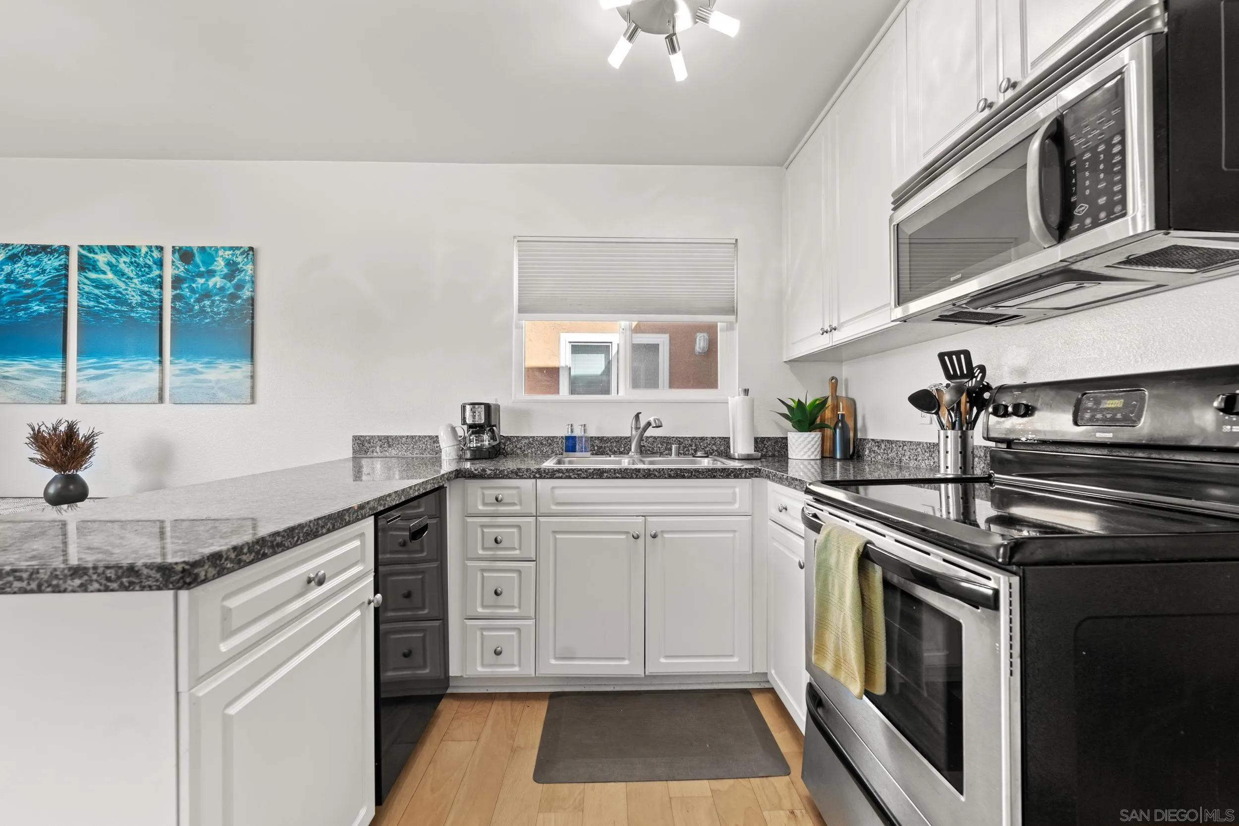 https://cdn.realtyfeed.com/cdn/127/260021217/01b6fca8f811442c976687615d40630c.webp