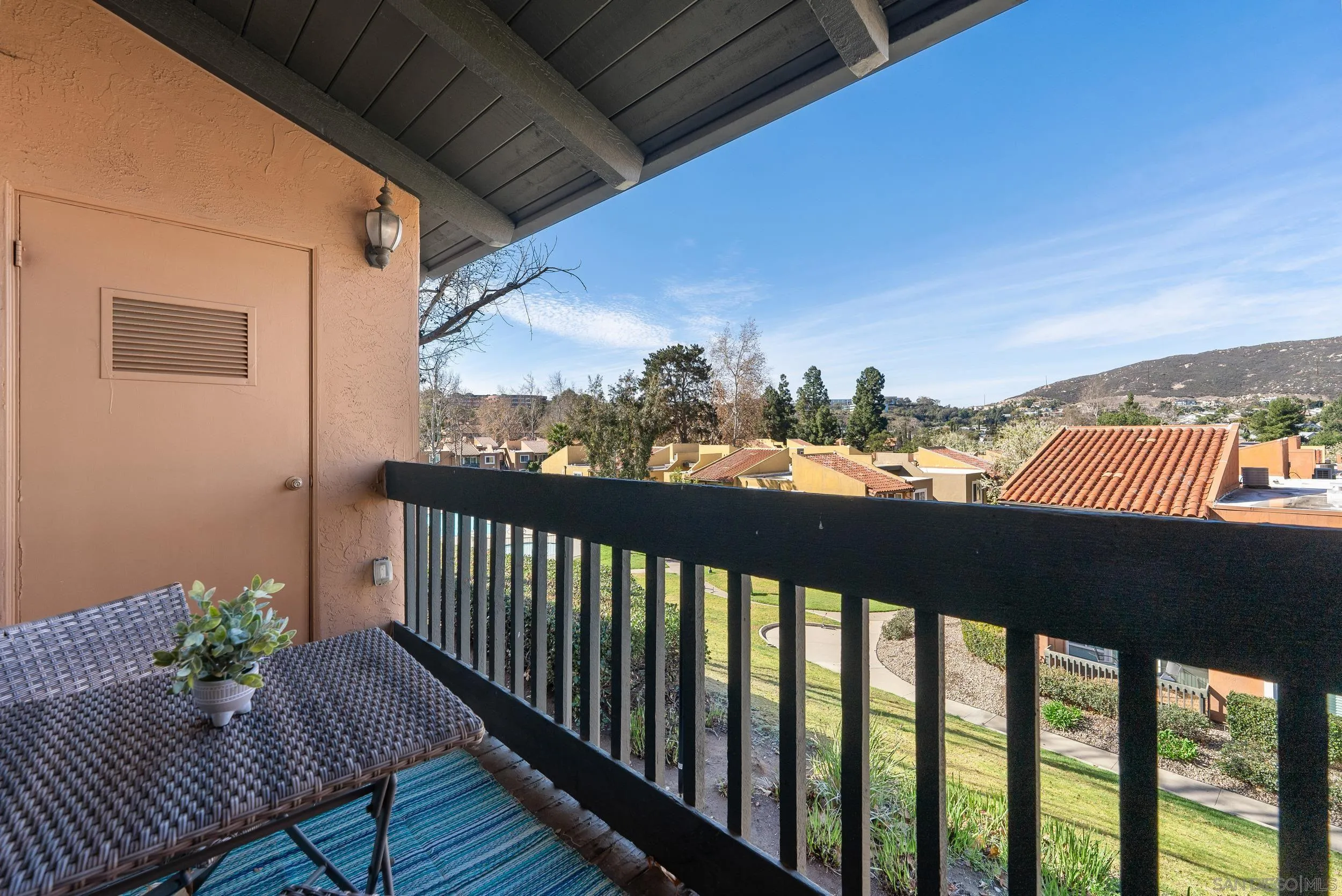 https://cdn.realtyfeed.com/cdn/127/260021217/28205909ed9ef8b91908a1973fd465c8.webp