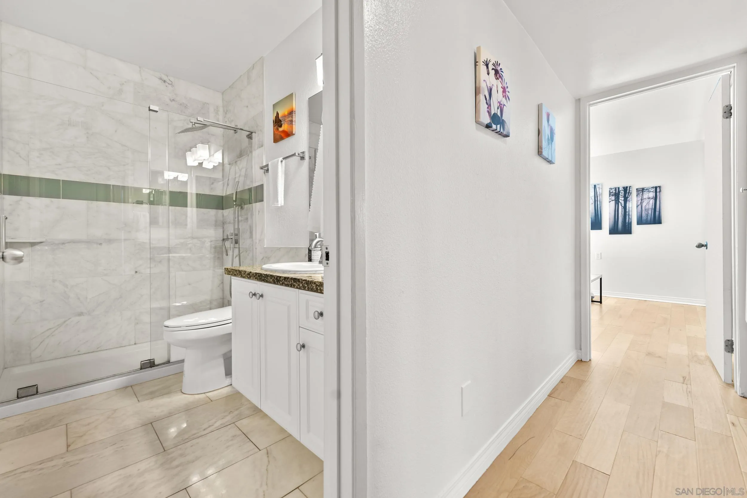 https://cdn.realtyfeed.com/cdn/127/260021217/707f895d16e42608161c8dac31845591.webp