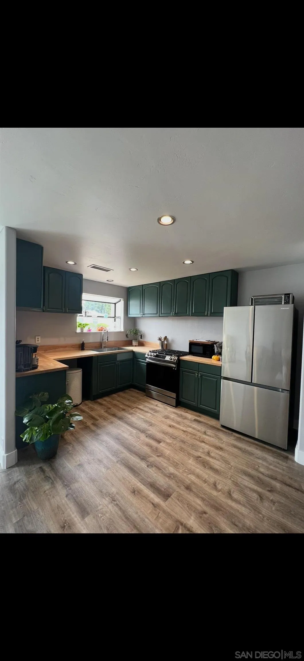 5166 Gaylord, San Diego, CA 92117 - Photo 2 of 6, San Diego, CA
