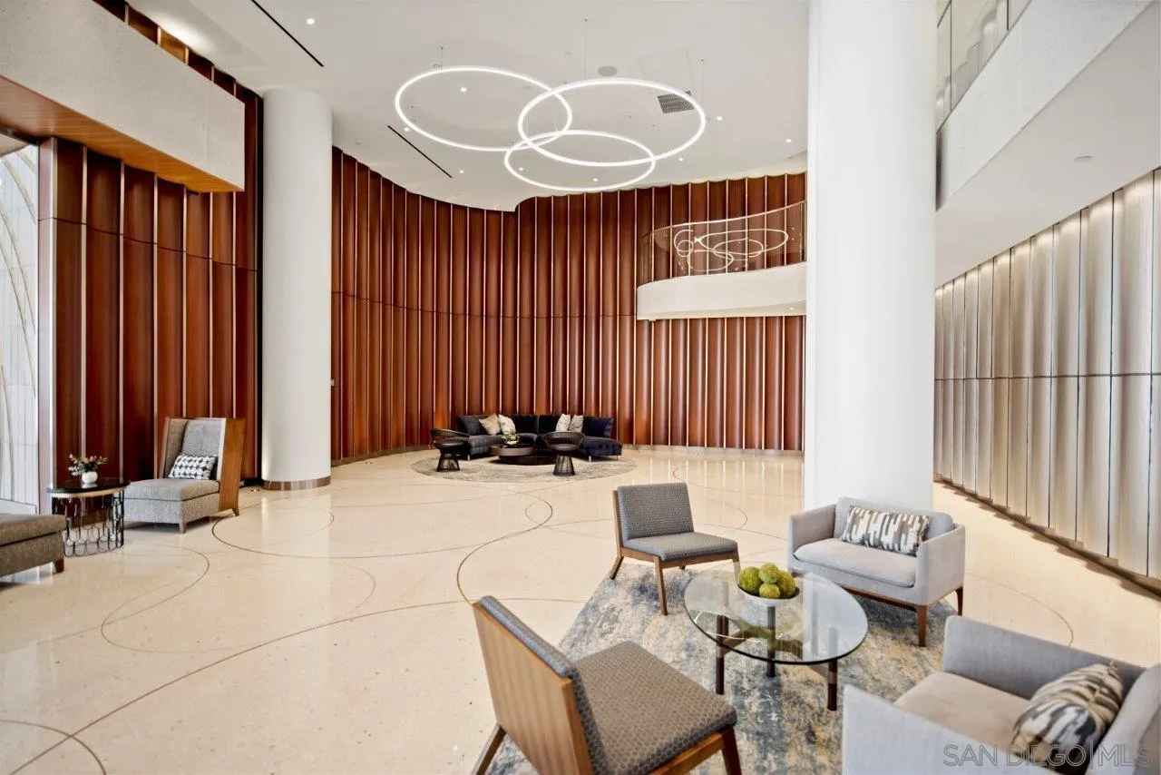 https://cdn.realtyfeed.com/cdn/127/260021221/4404d9a1af3a9160900d3f8b99eb315e.webp