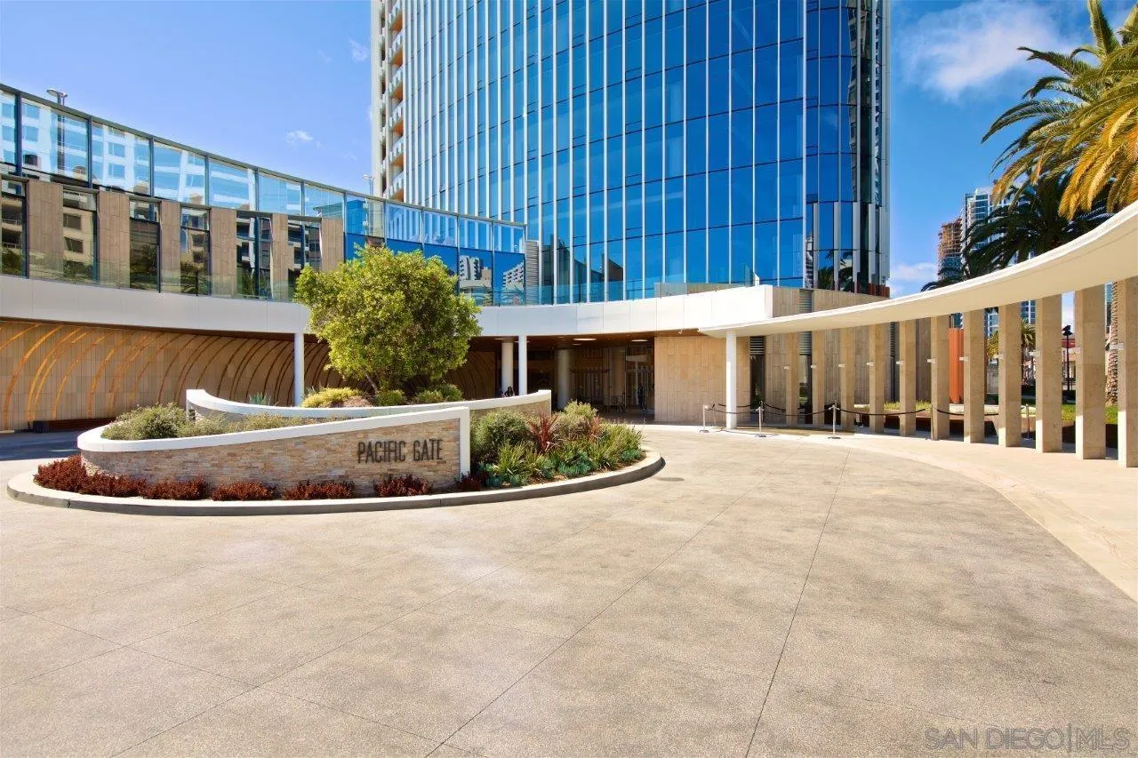 https://cdn.realtyfeed.com/cdn/127/260021221/809bfd236d8ed928ed83733dd27a7df7.webp