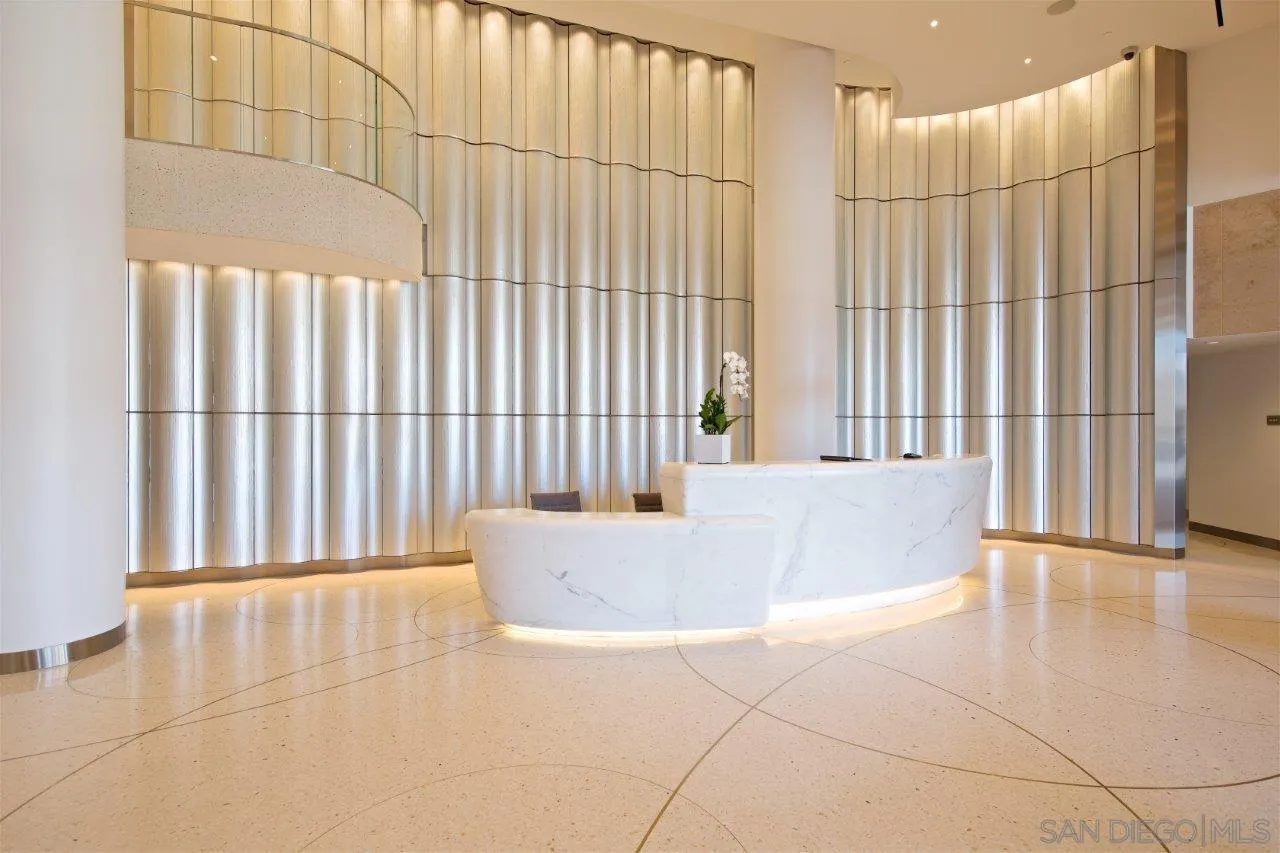 https://cdn.realtyfeed.com/cdn/127/260021221/94e2af2666cf332c535fb483e777d36f.webp
