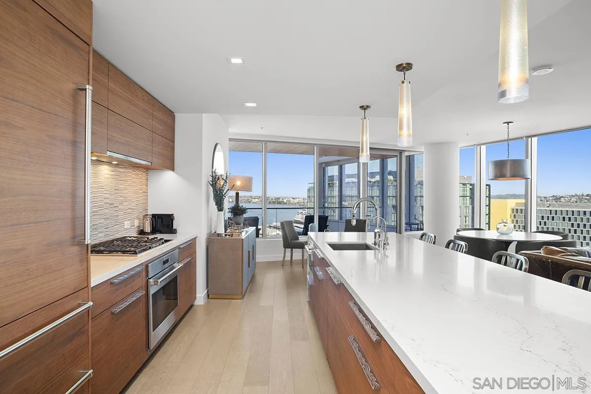 https://cdn.realtyfeed.com/cdn/127/260021221/9a859e5c273dd419c74d8b5d8b787615.webp