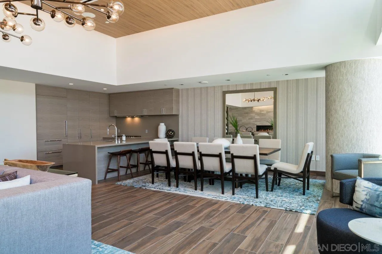 https://cdn.realtyfeed.com/cdn/127/260021221/abfcb85bed166ba56e12fc2c61f53a27.webp