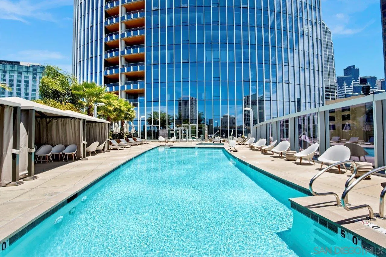 https://cdn.realtyfeed.com/cdn/127/260021221/eaacfa67df5f63dbabaa99f7eb34b981.webp