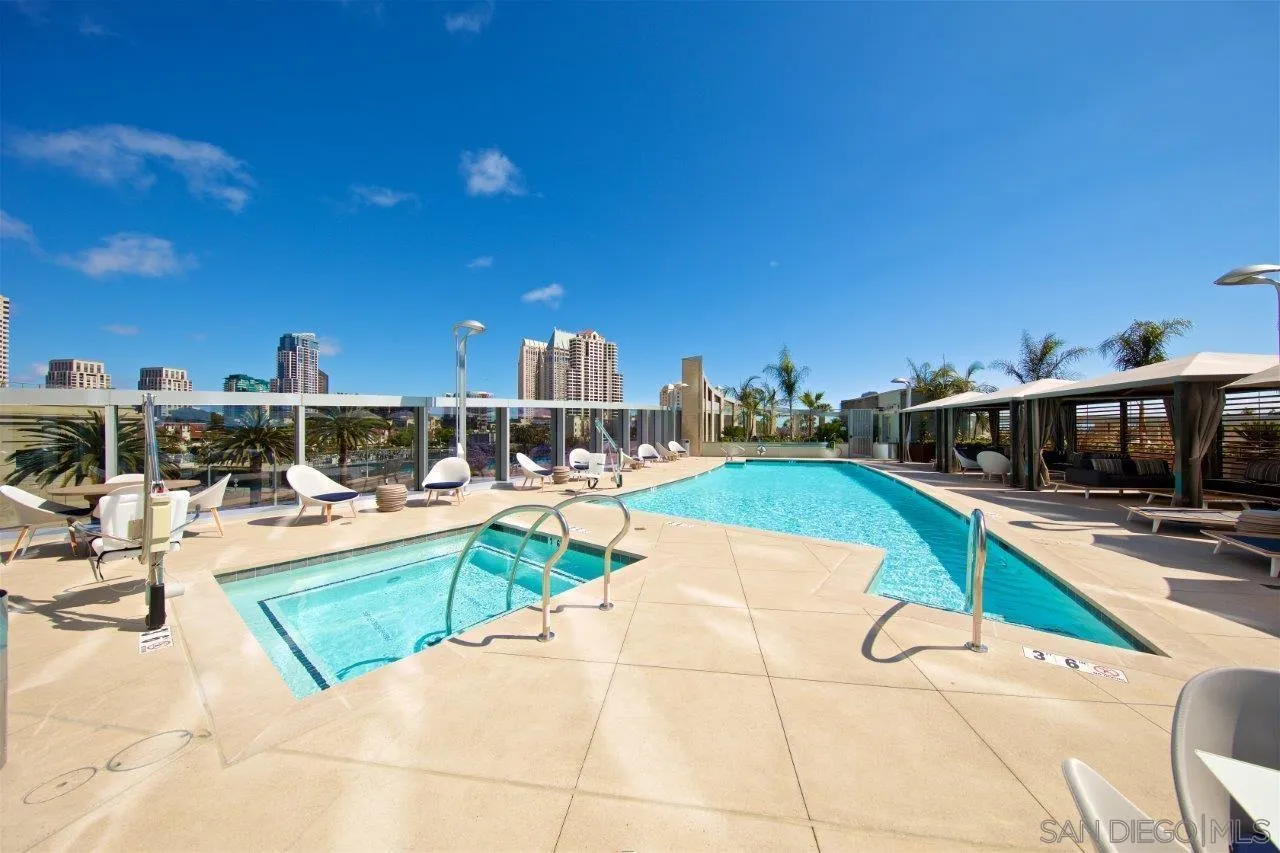 https://cdn.realtyfeed.com/cdn/127/260021221/fa8ae1fa9bbea9bfcf31a00da438ccc8.webp