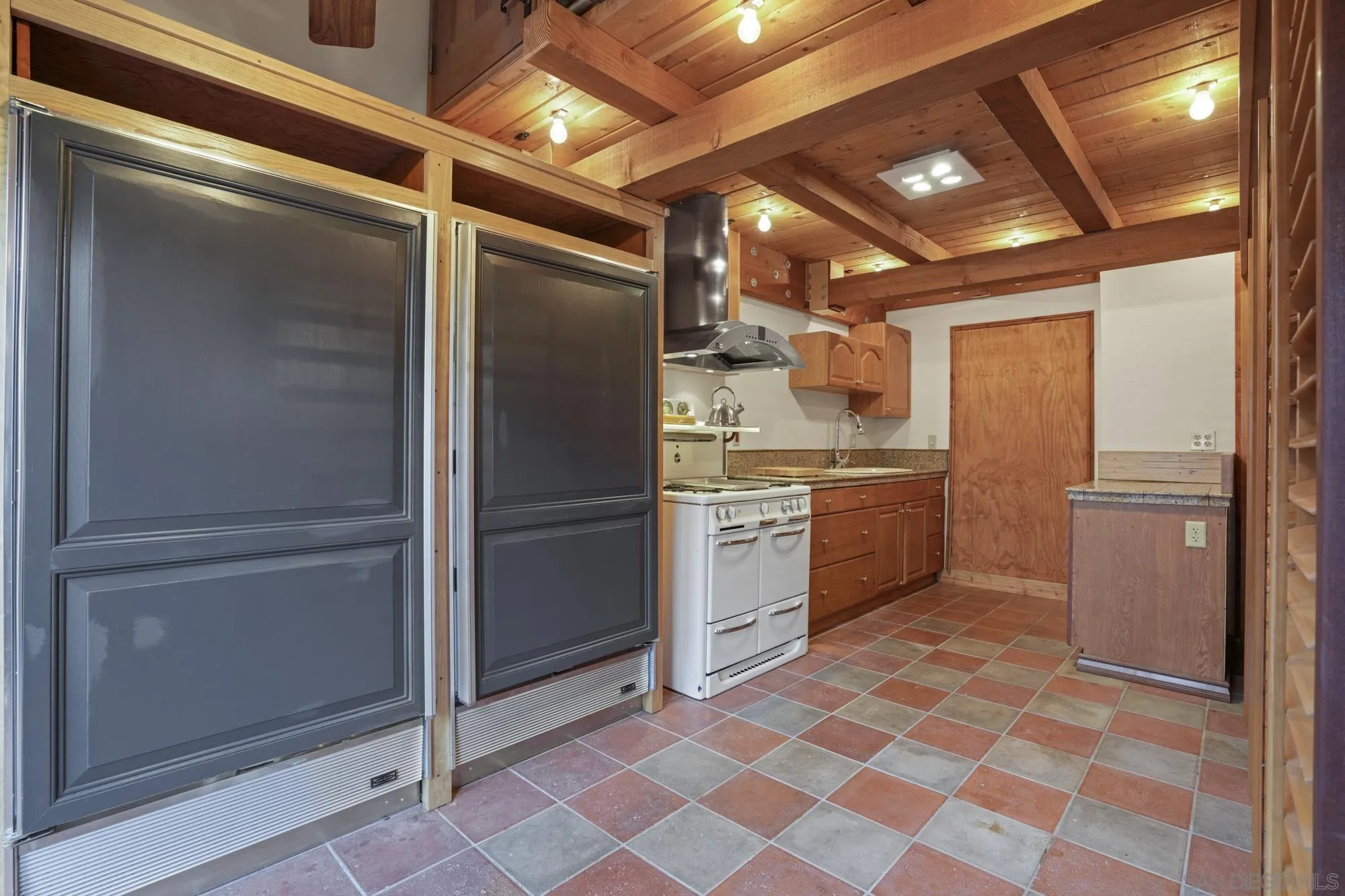 2706 El Rastro Ln, Carlsbad, CA 92009 - Photo 4 of 19, Carlsbad, CA