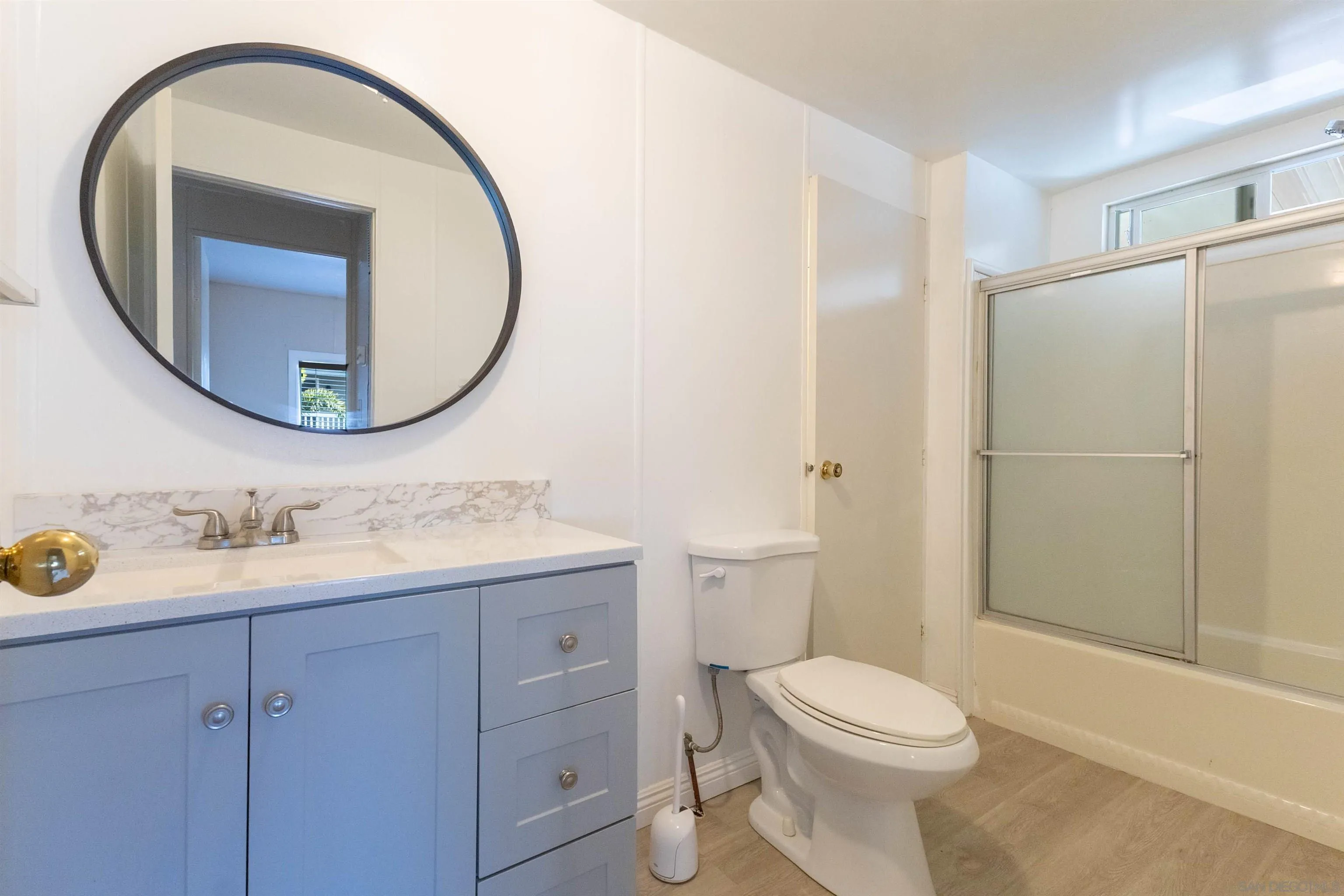 https://cdn.realtyfeed.com/cdn/127/260021232/fde66a121867445e9abdf62c2a218527.webp