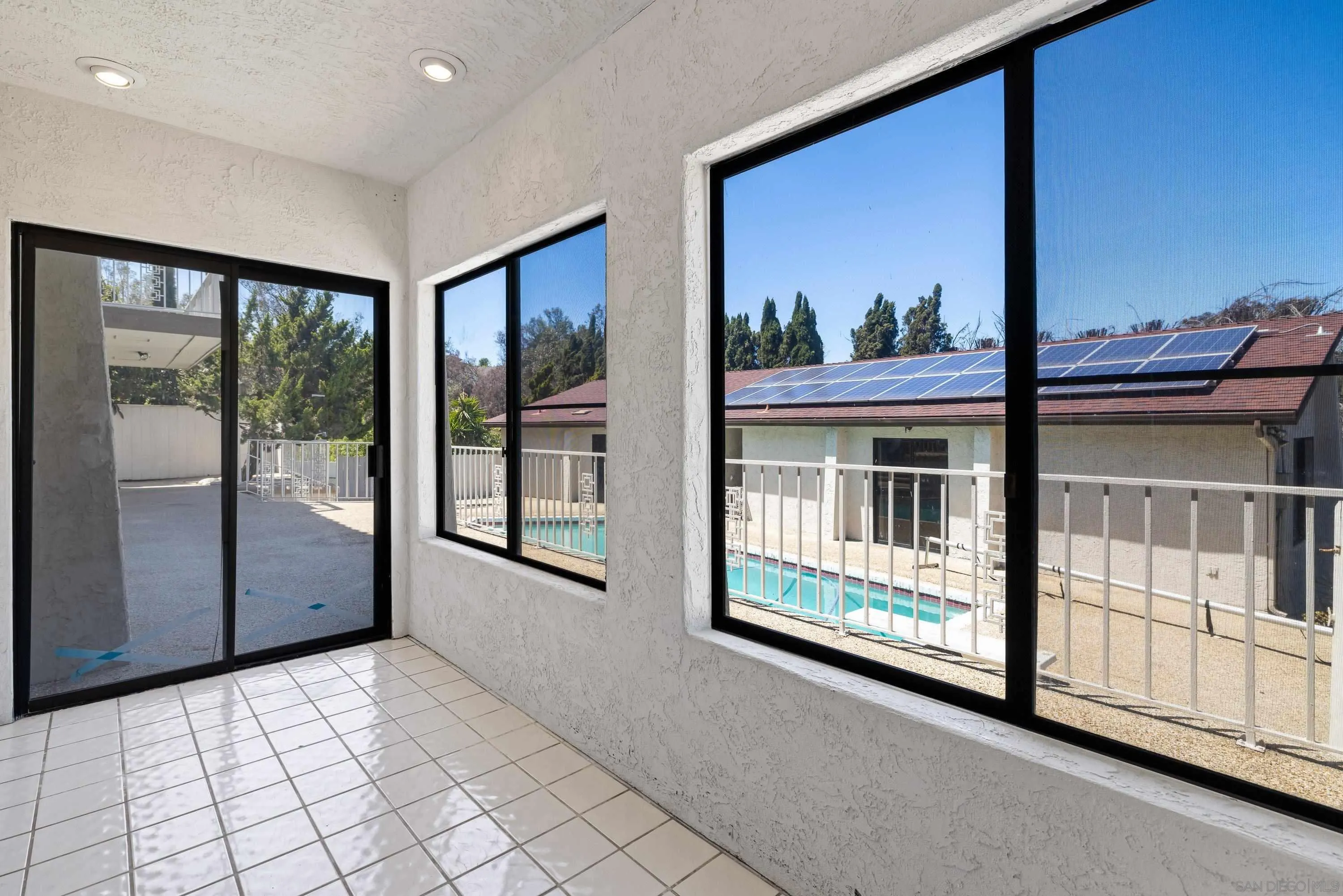 https://cdn.realtyfeed.com/cdn/127/260021236/692ca3b340c67a13ad3b71419ed11f5a.webp