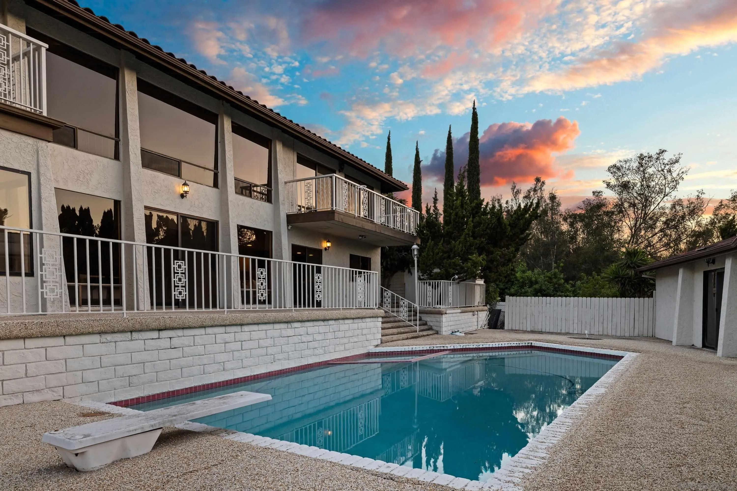 https://cdn.realtyfeed.com/cdn/127/260021236/bd8b837d2a1df49d7ff2741fb9293fcc.webp