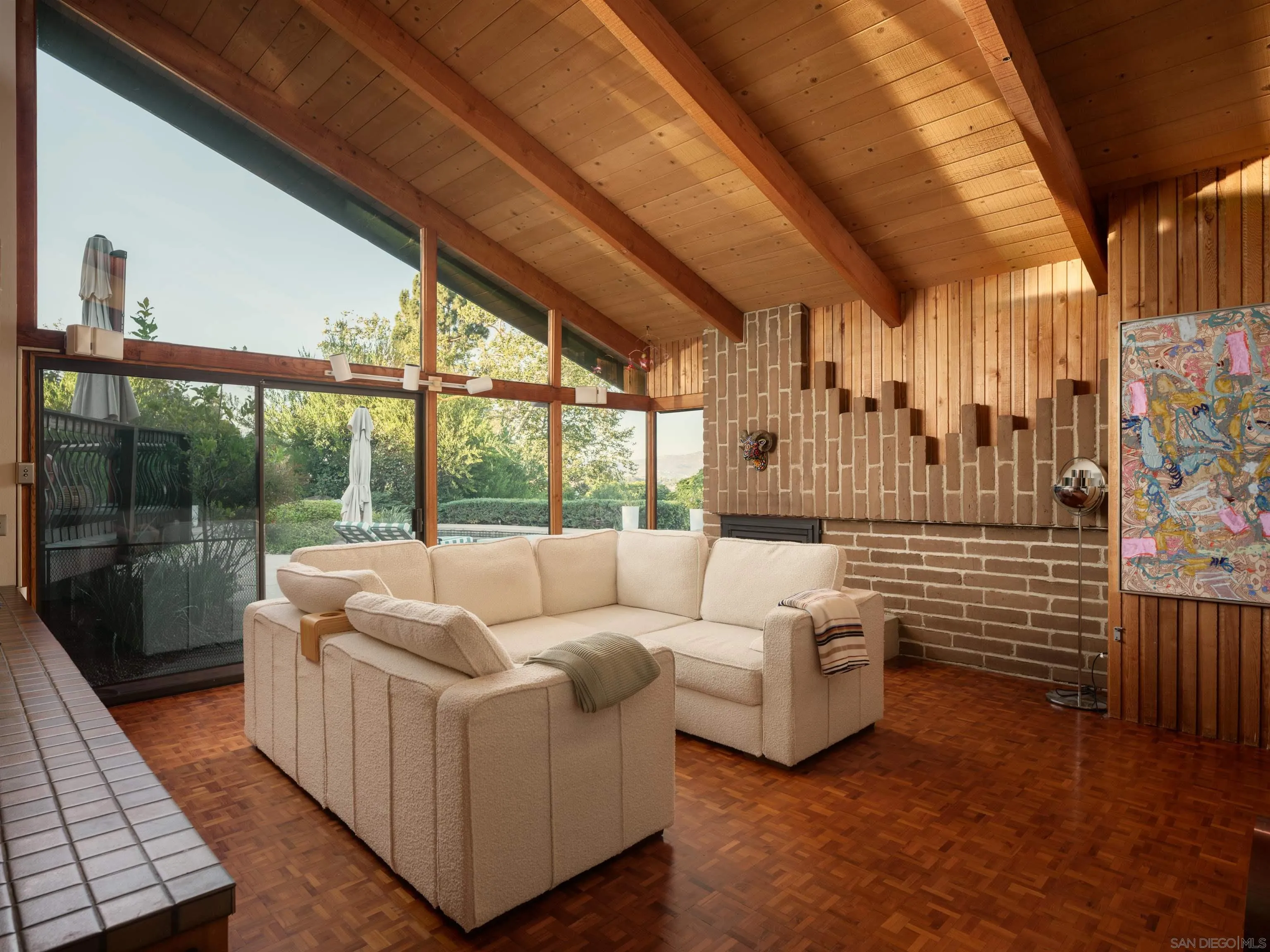 https://cdn.realtyfeed.com/cdn/127/260021240/452eacaaa849903cbd047766fc54ba57.webp
