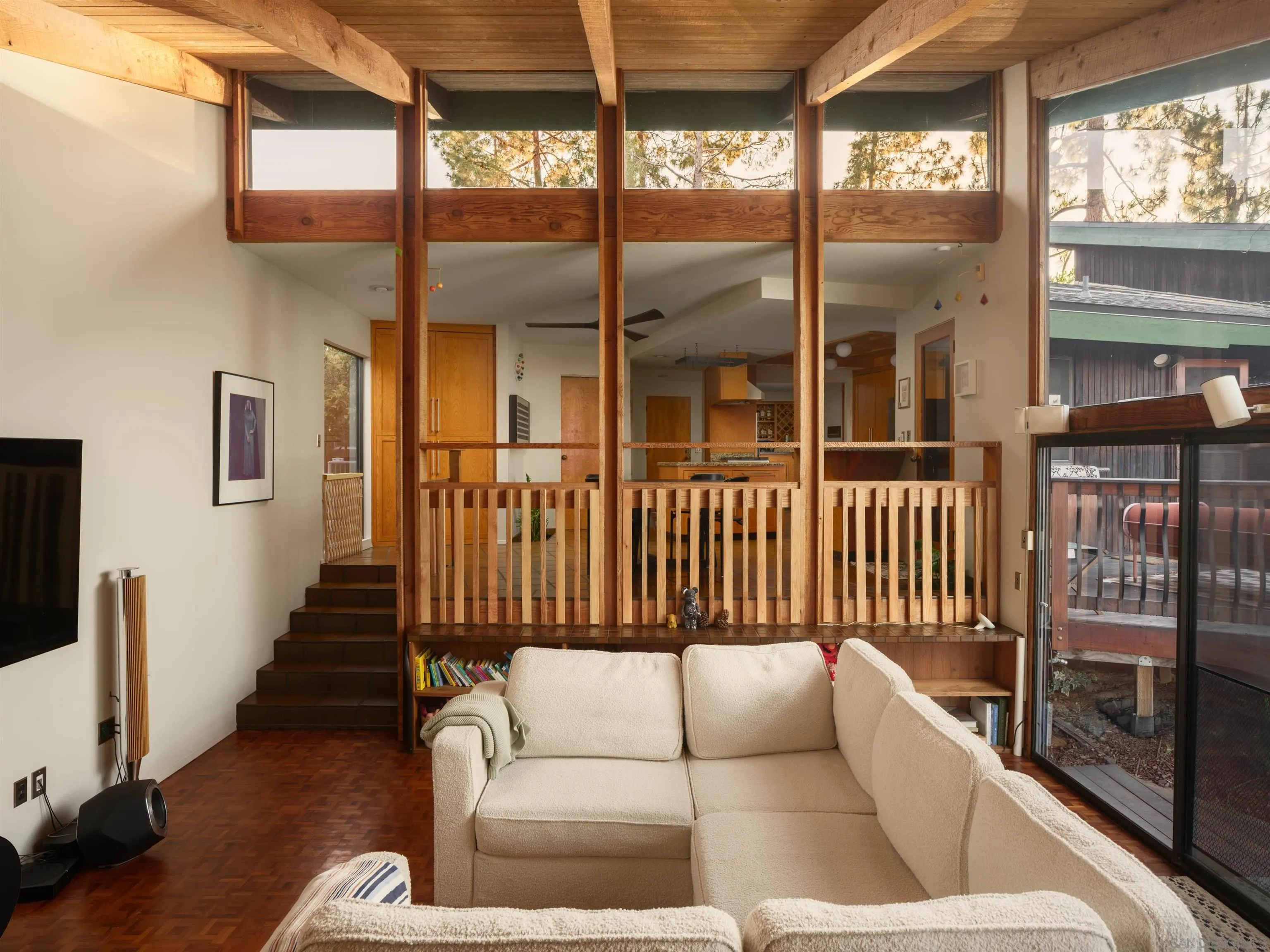 https://cdn.realtyfeed.com/cdn/127/260021240/e9279dc74c31986a9b18b93caab1e70b.webp