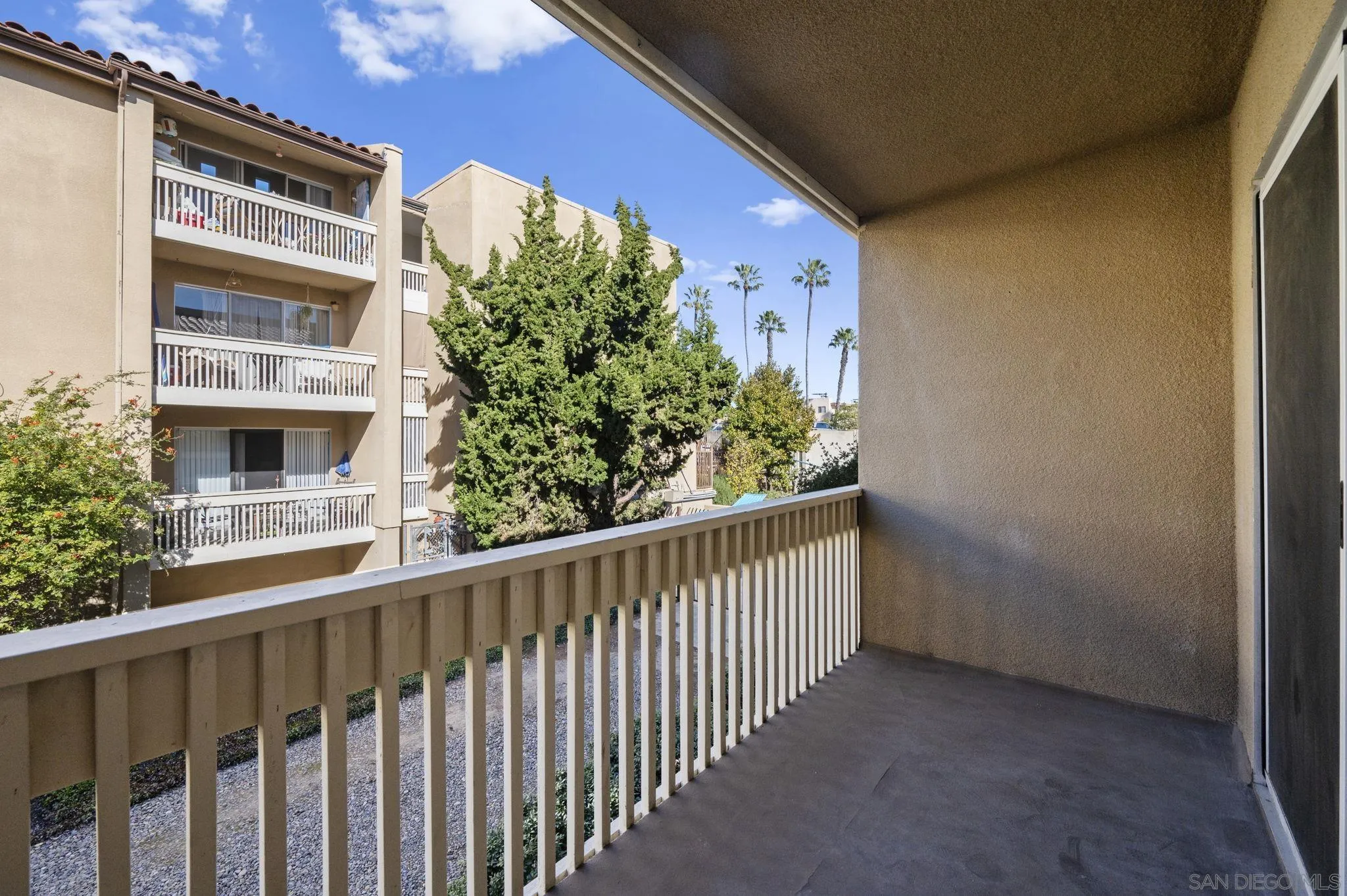 https://cdn.realtyfeed.com/cdn/127/260021242/6df38032c45d435112e82f00a8383f20.webp