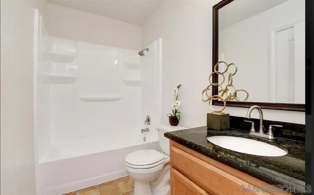 https://cdn.realtyfeed.com/cdn/127/260021250/345c1272faeb358042b7197c1c743f93.webp