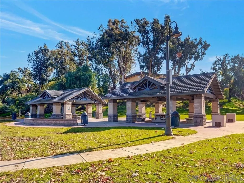 https://cdn.realtyfeed.com/cdn/127/260021250/cafaa3054e7a0818de2c31eede575402.webp