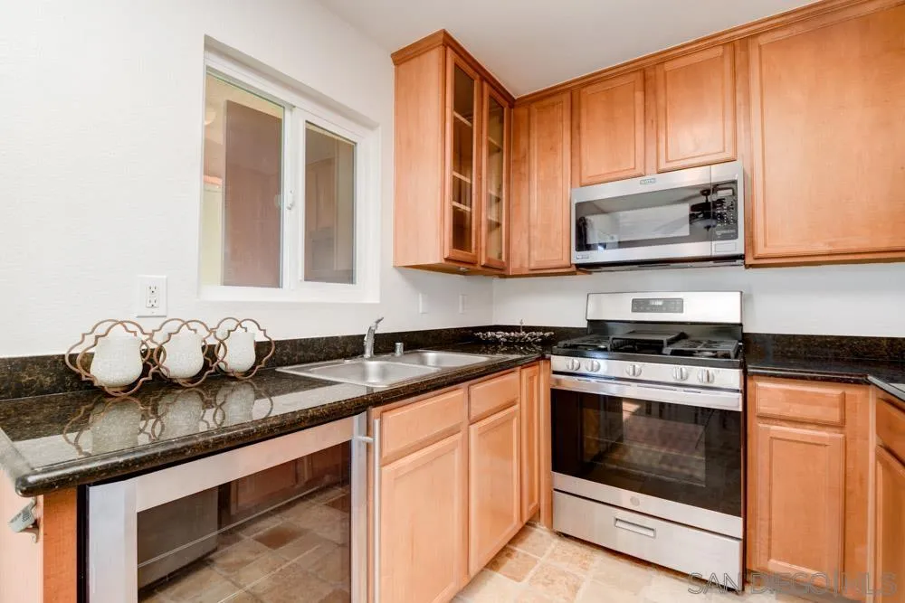 https://cdn.realtyfeed.com/cdn/127/260021250/e4a4bf0af8cd1d6c446350cb082845fa.webp
