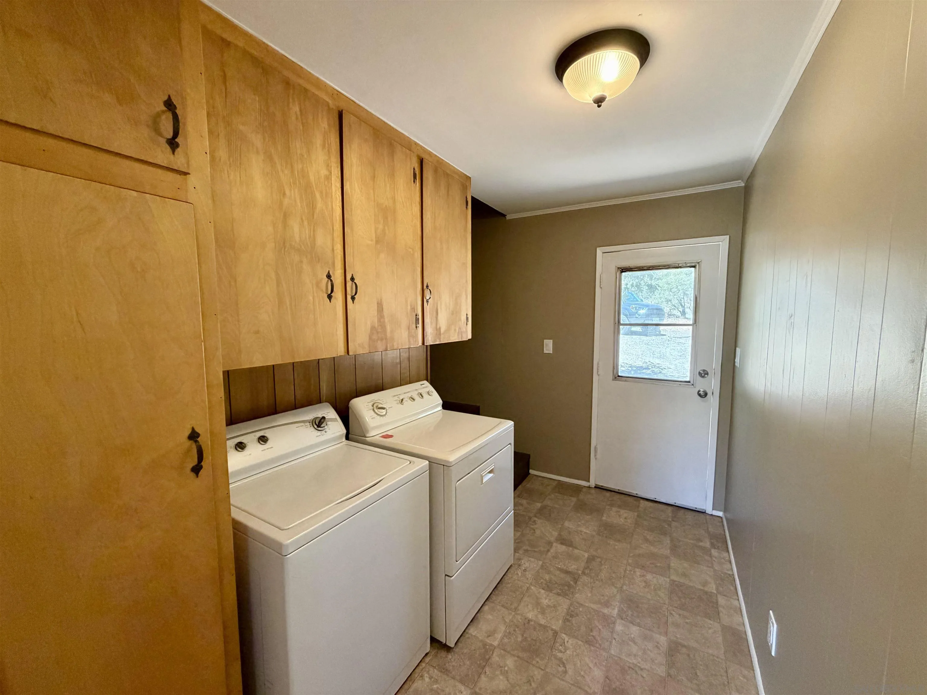 https://cdn.realtyfeed.com/cdn/127/260021251/39b2ccf906986fd2f698203ca2ca0547.webp